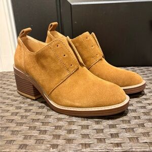 Crown Vintage Suede Block Heel Booties — Tan
